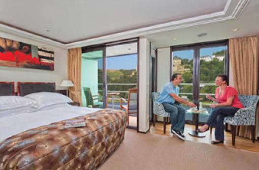 Suite con Terraza y Balcón Francés