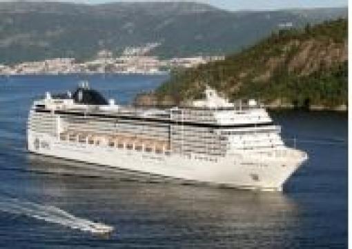 CRUCERO -FIORDOS NORUEGA -De WARNEMUNDE ( Rostock)