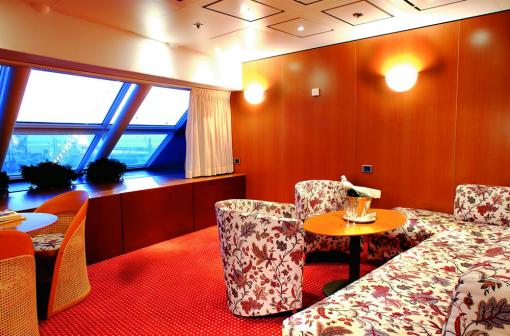 Suite S