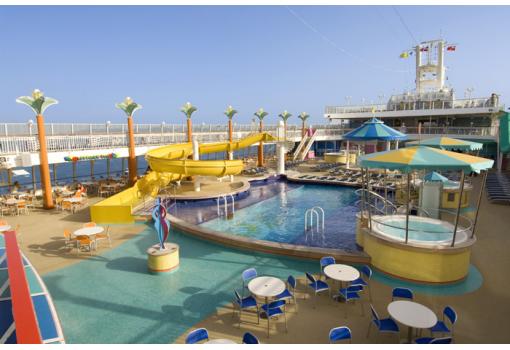La amplia zona de Piscinas (Saphire Pool)
