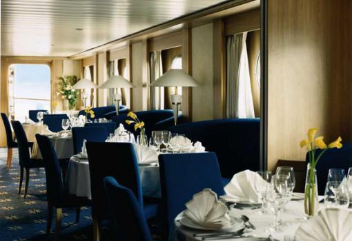 El Restaurante Principal Darwin´s, con un servicio de lujo