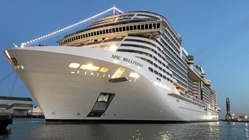 CRUCERO -EMBARQUE Y DESEMBARQUE EN ABU DHABI (EAU)
