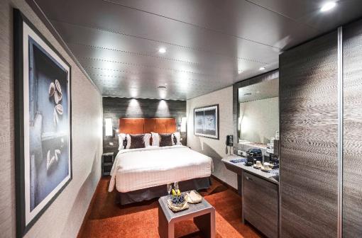Yacht Club Interior YIN