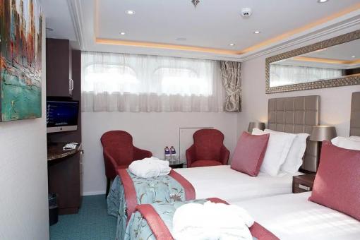 Cat. E - Exterior con Ventana