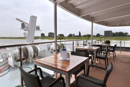 Panorama Lounge Terrace