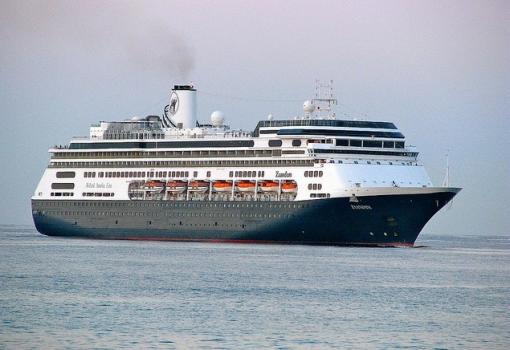 El elegante MS Zaandam es un buque acogedor y confortable