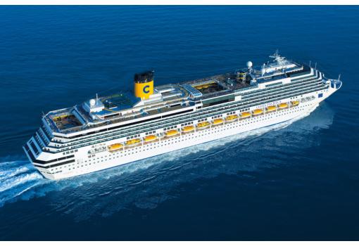 Imagen aerea del Costa Pacifica