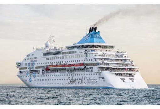 El Celestyal Crystal es un encantador buque de crucero
