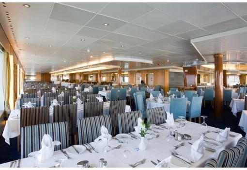Les ofrece elegantes Restaurantes (Restaurante La Scala)