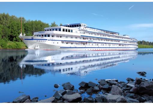 El MS Rossia es un lujoso buque ruso de cruceros