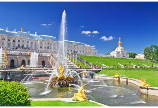 El Palacio de Peterhof (San Petersburgo)