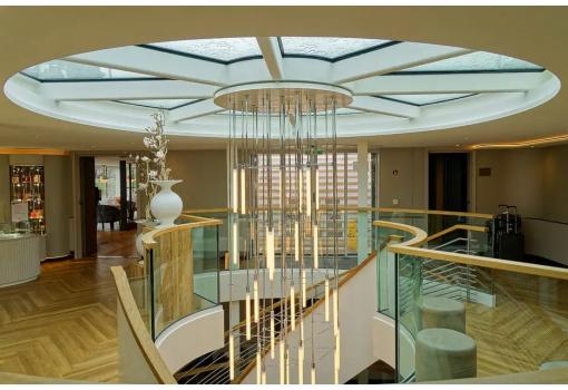 El luminoso Atrium tiene una espectacular Claraboya