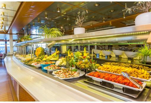 Buffet en el Restaurante Leda