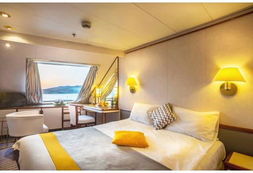 Cabinas luminosas y confortables
