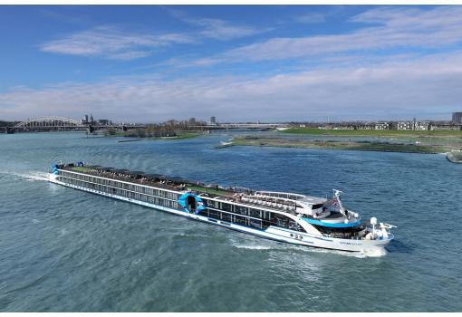Les esperamos a bordo para un viaje inolvidable