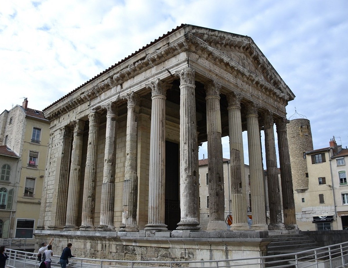VIENNE FRANCIA CRUCEROS FLUVIALES FRANCIA FRANCE RIVER CRUISES #Vienne #France #FranceRiverCruises