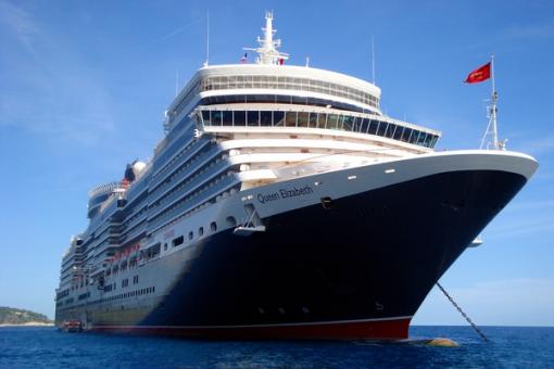 CRUCERO -De SINGAPUR (Singapur) -A HONG KONG (China).