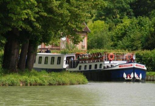 CRUCERO FLUVIAL ALTO CANAL DE BORGOÑA - FRANCIA - De Venarey a Tanlay