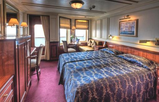 Suite Deluxe con Balcón