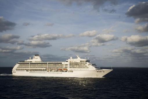 CRUCERO -De REYKJAVIK (Islandia) -A SOUTHAMPTON (Londres).