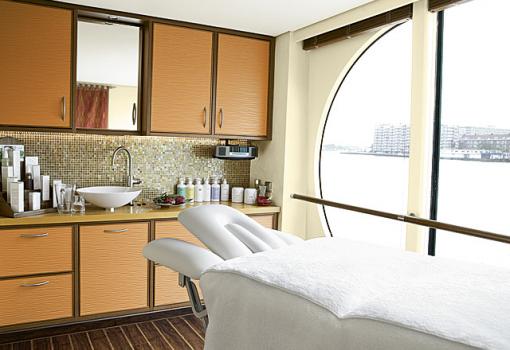 por que a bordo tenéis el SPA ROSA