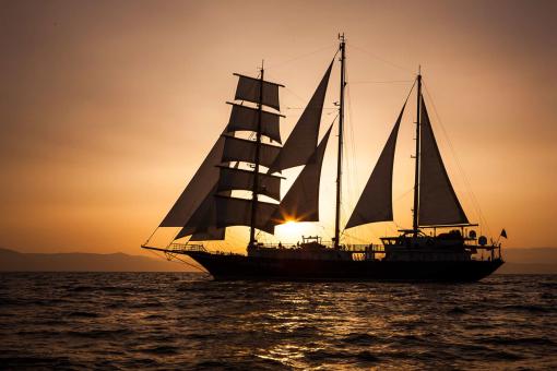 CRUCERO EN VELERO por el Peloponeso - De Corfú a Atenas