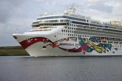 Norwegian Jewel