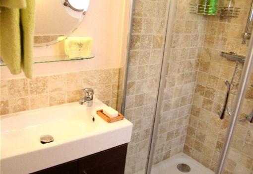 Con baño privado en cada cabina