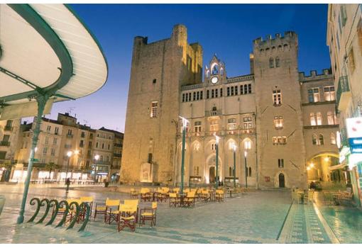 Como la histórica Narbonne y su Palacio Arzobispal