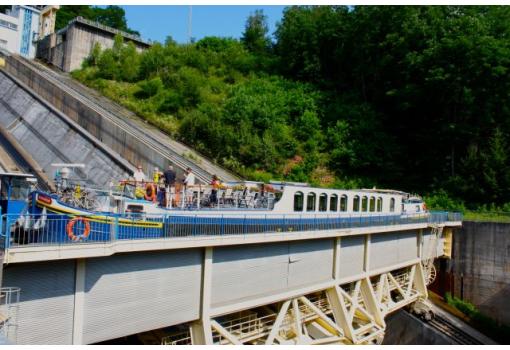 El increible ascensor para barcos de Arzviller