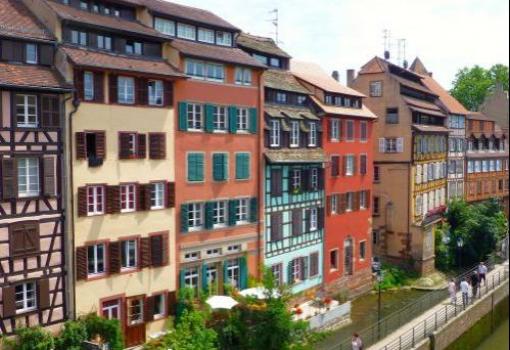 Una colorista arquitectura