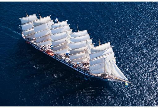 Navegar a bordo del Royal Clipper es una experiencia única