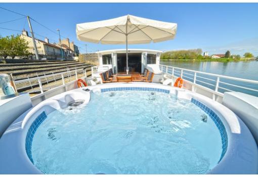 Jacuzzi
