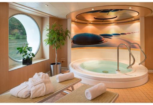 Jacuzzi en la zona Wellness
