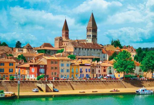 Uno de los bellos pueblos que atravesaremos: Tournus