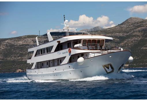 El MS Kapetan Bota