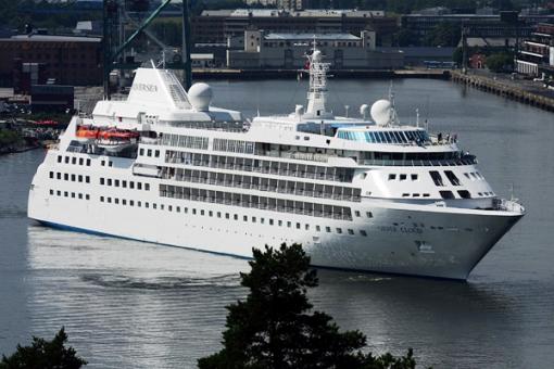 CRUCERO DE LUJO EMBARQUE Y DESEMBARQUE EN KANGERLUSSUAQ (Groenlandia)